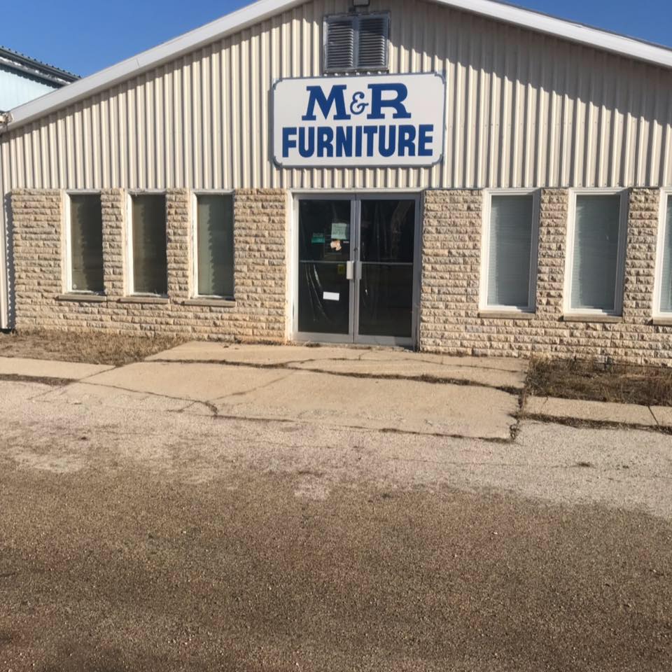 M & R Furniture